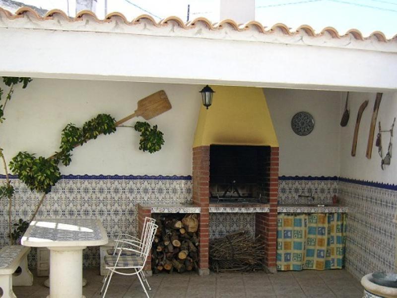 Casa Rural La Noria La Escucha Bilik gambar